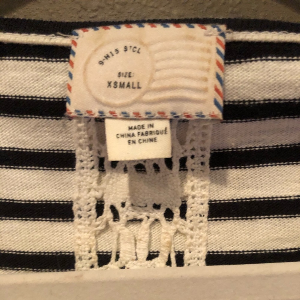 Blouse - Picture 3 of 5
